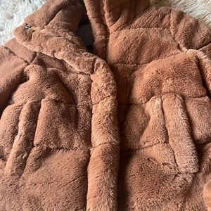 Abercrombie faux Fur Cognac color Jacket